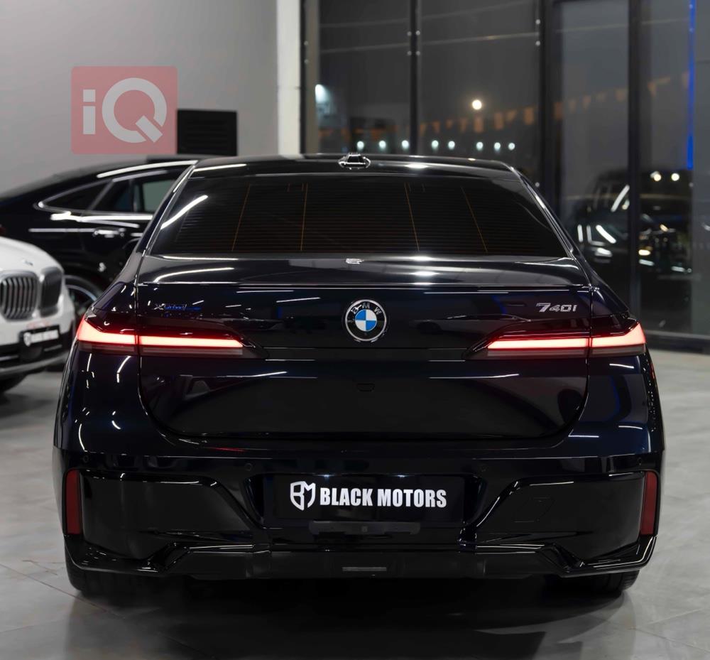 بي ام دبليو الفئة 7